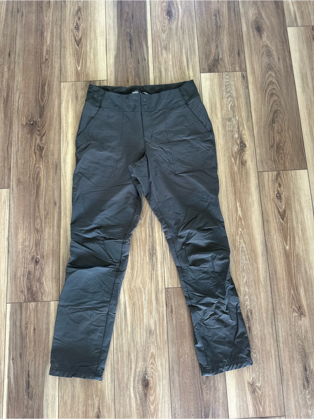 REI women’s green pants size 12 regular fit